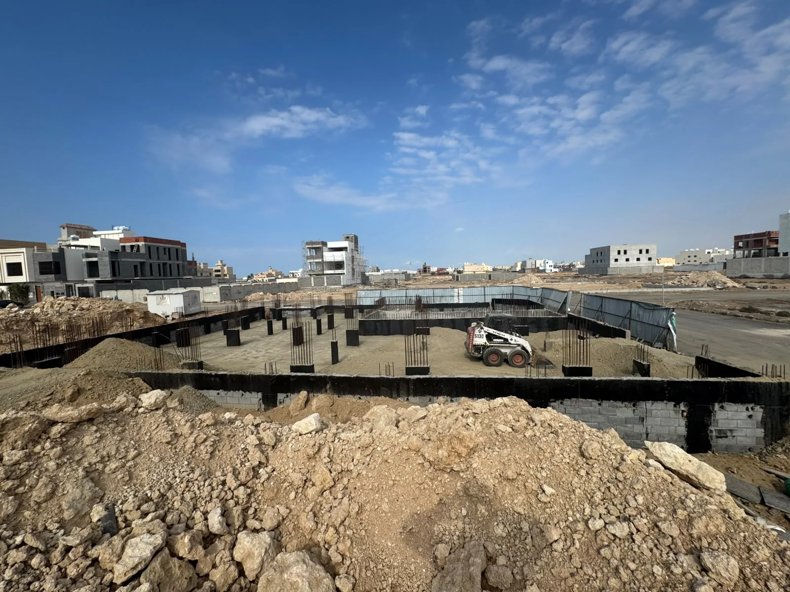 بناء الجدران والقواطع