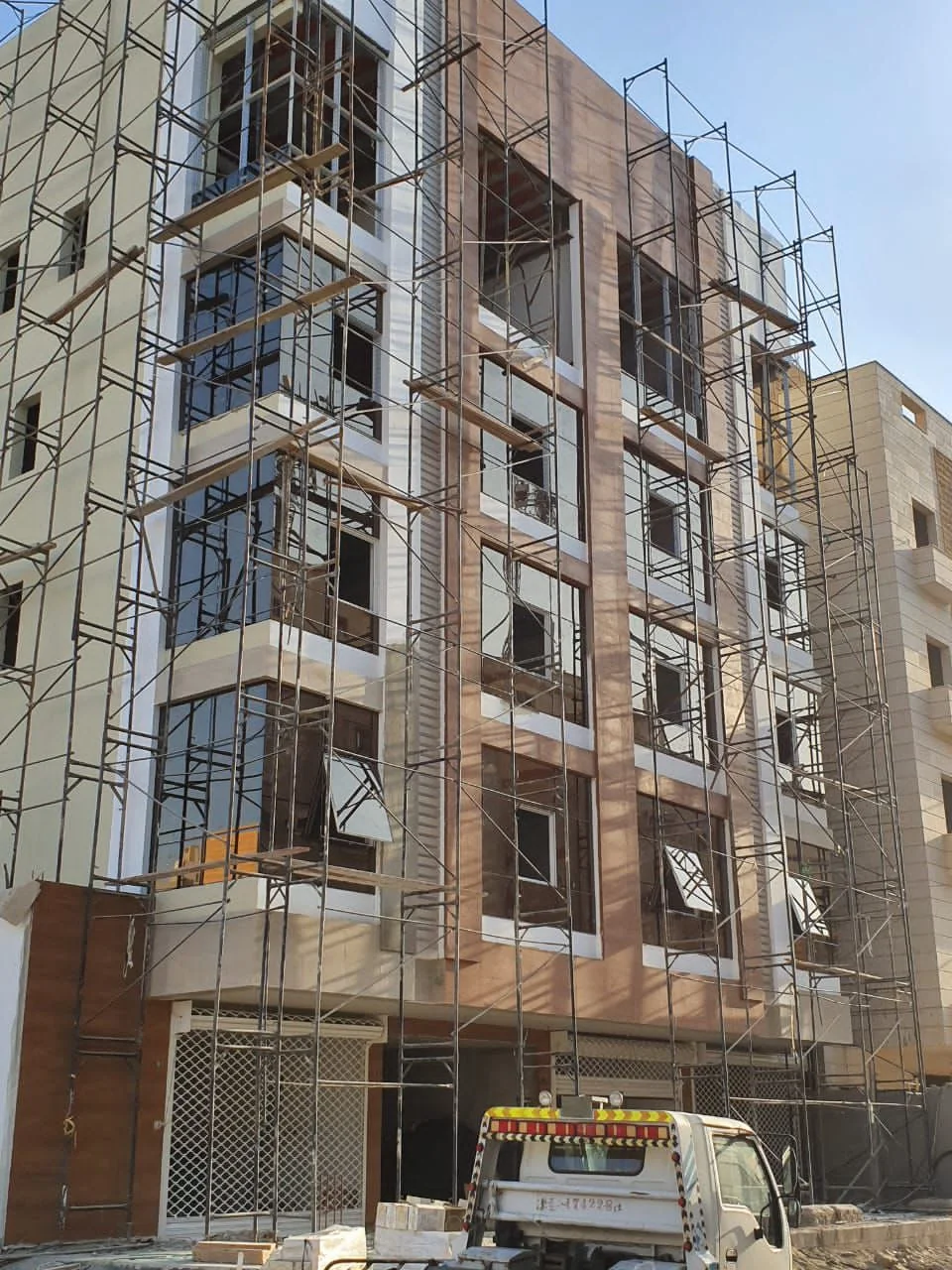 بناء مجالس جدة - مرحلة تنفيذ