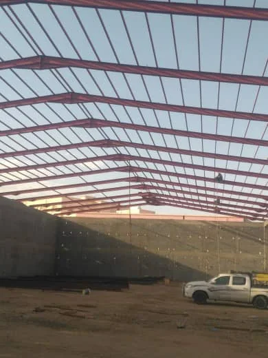 بناء مستودعات جدة - مرحلة تنفيذ